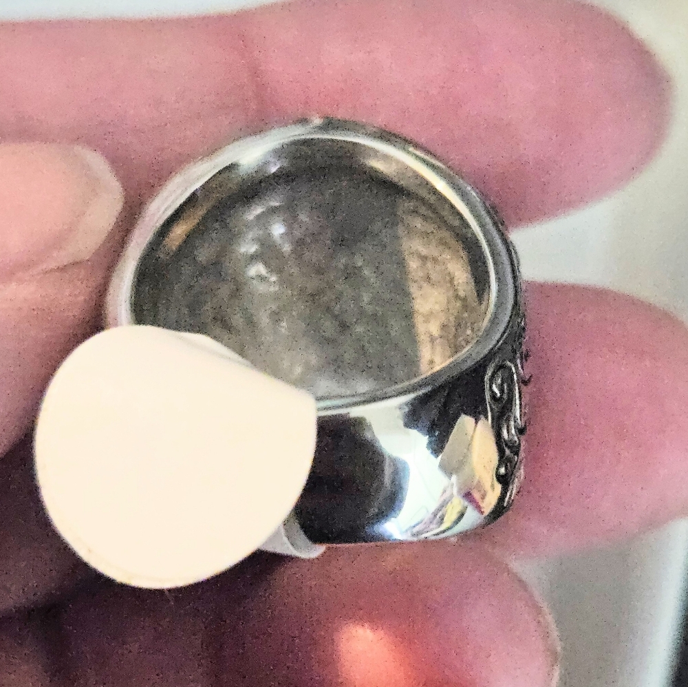 SUGAR SKULL STAINLESS STEEL RING SIZE 7 - Picture 5 of 6